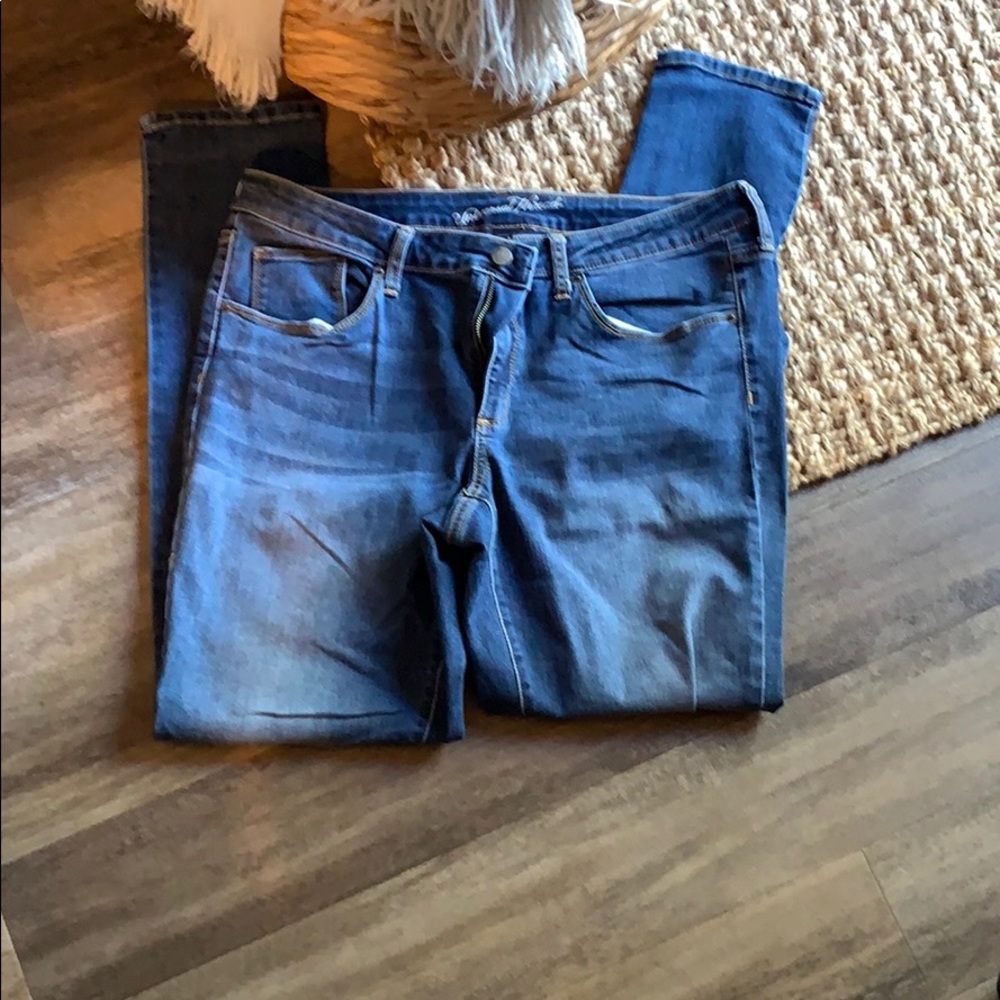 Universal thread jeans